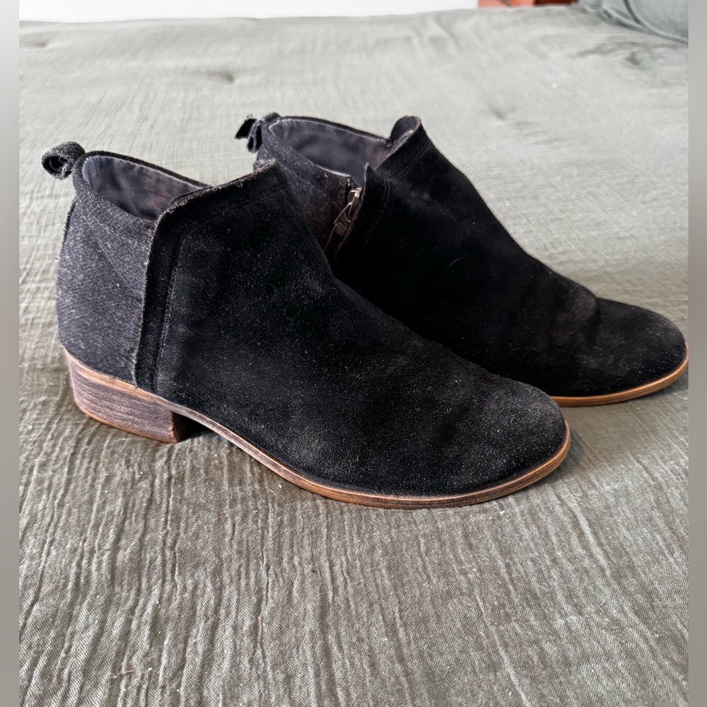 Tom’s Black Suede Ankle Boots